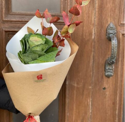 Букет Брасіка 3 доставка квітів