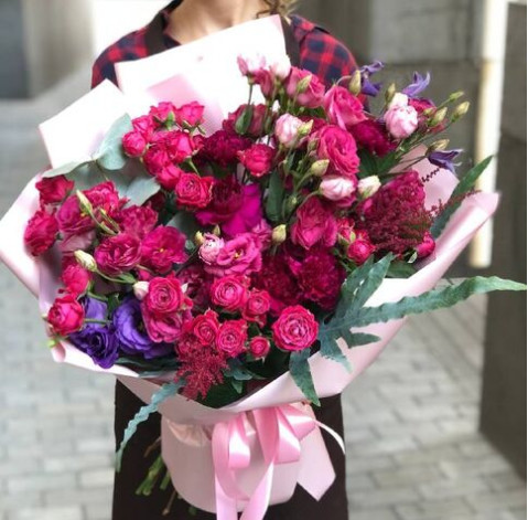 Букет Малиновий мармелад 2 доставка квітів