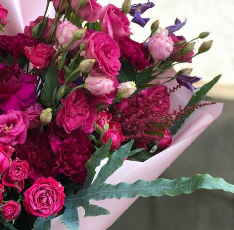 Букет Малиновий мармелад 4 доставка квітів