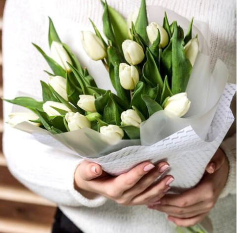 Тюльпан пионовидный белый 2 доставка цветов