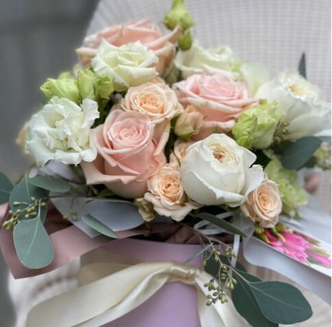 Flower Arrangement All thoughts of you 2 Flower delivery