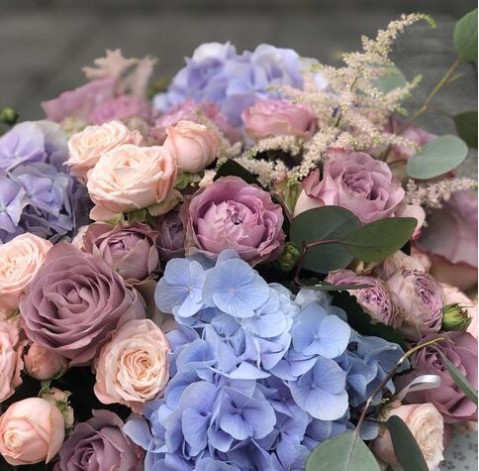 Квіткова композиція Феєрія 4 доставка квітів