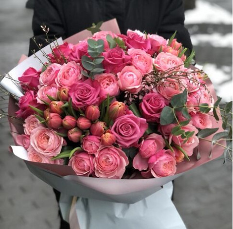 Букет Гармонія всесвіту 2 доставка квітів