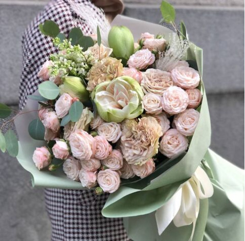 Букет Миттєвість вічності 3 доставка квітів