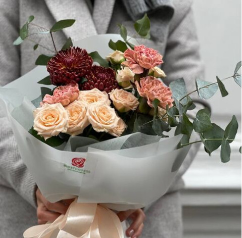 Букет Дзеркало світанку 2 доставка квітів