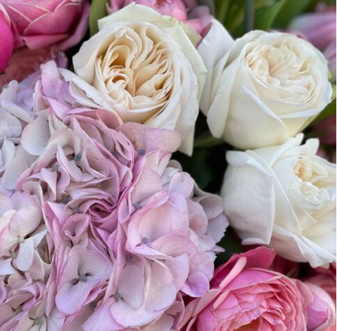 Букет Крила натхнення 5 доставка квітів