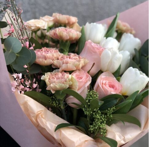 Букет Голубка 3 доставка квітів