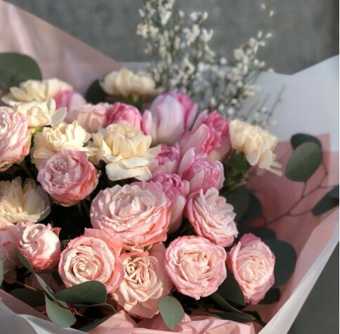 Букет Вальс лепестков 3 доставка цветов