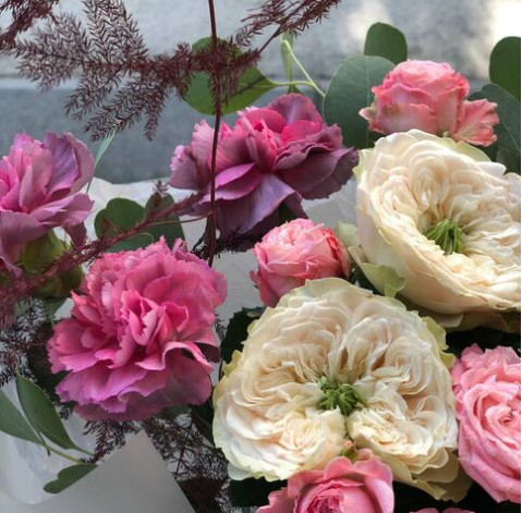 Букет Таємниця зачарованого саду 3 доставка квітів