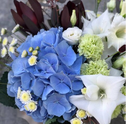 Квіткова композиція Чарівний час 3 доставка квітів