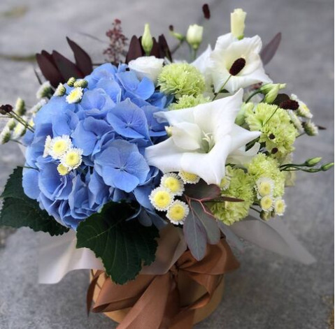 Квіткова композиція Чарівний час 2 доставка квітів