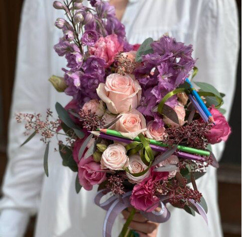 Букет Перший дзвінок 2 доставка квітів