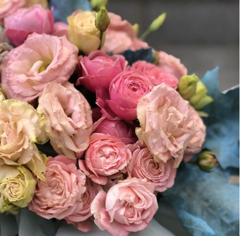 Квіткова композиція Квіткове блаженство 3 доставка квітів