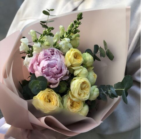 Букет Притяжіння 2 доставка квітів