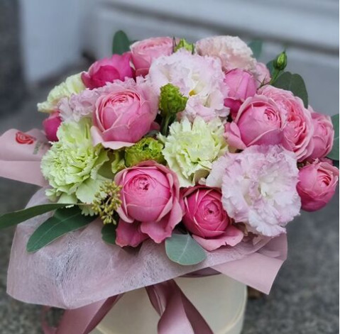 Квіткова композиція Тільки для тебе 3 доставка квітів