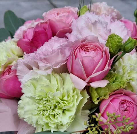 Квіткова композиція Тільки для тебе 4 доставка квітів