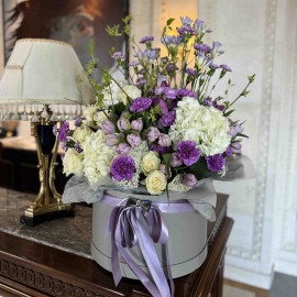 Квіткова композиція Баланс доставка квітів