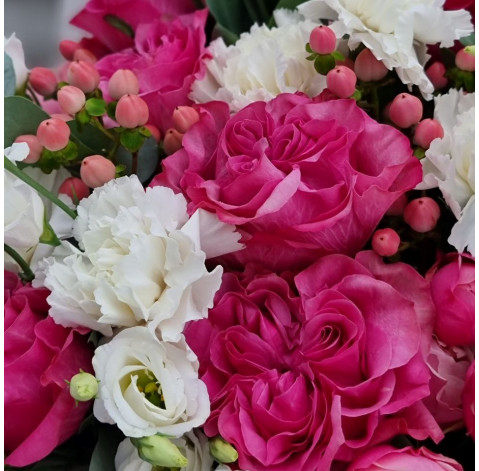 Букет Безмежна ніжність 3 доставка квітів