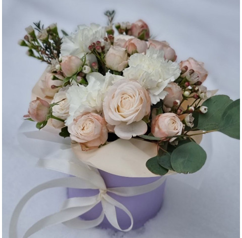 Квіткова композиція Снігова казка 2 доставка квітів