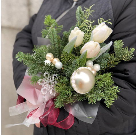 Christmas composition Winter tulips 2 Flower delivery