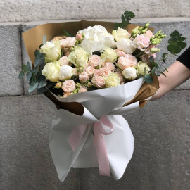 Bouquet  Pole Flower delivery