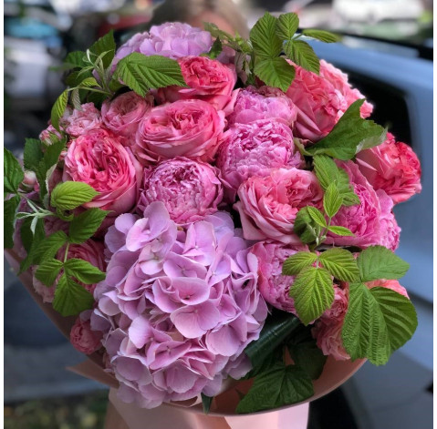 Букет Делікатний 3 доставка квітів