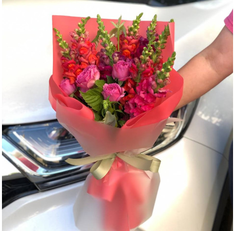 Букет Неон 3 доставка квітів