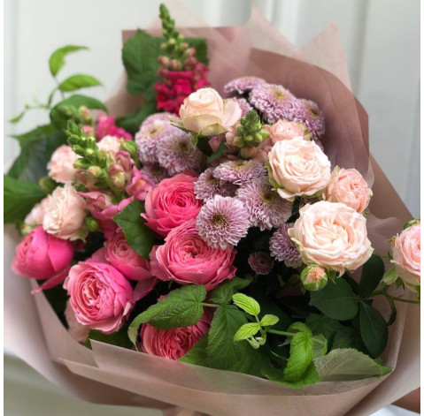 Букет Таємниця заходу сонця 4 доставка квітів