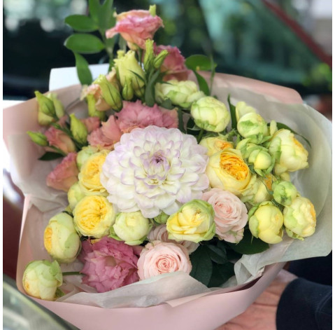 Букет Ніжність світанку 3 доставка квітів