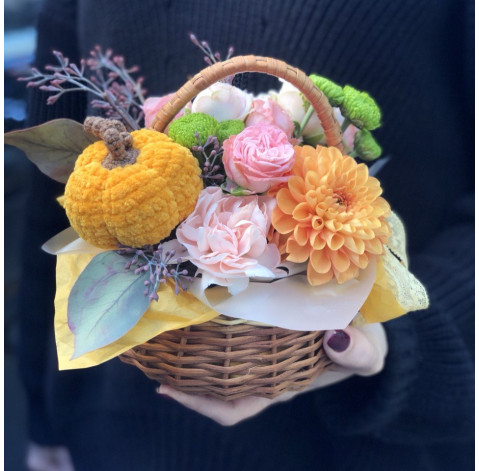 Квіткова композиція Осінній затишок 3 доставка квітів