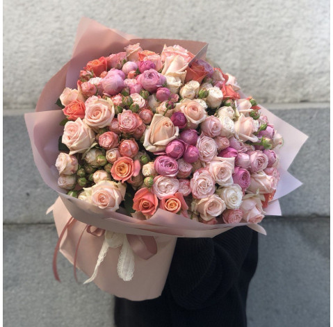 Букет 75 роз микс 3 доставка цветов