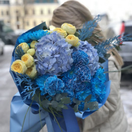 Букет Промені серед інею доставка квітів