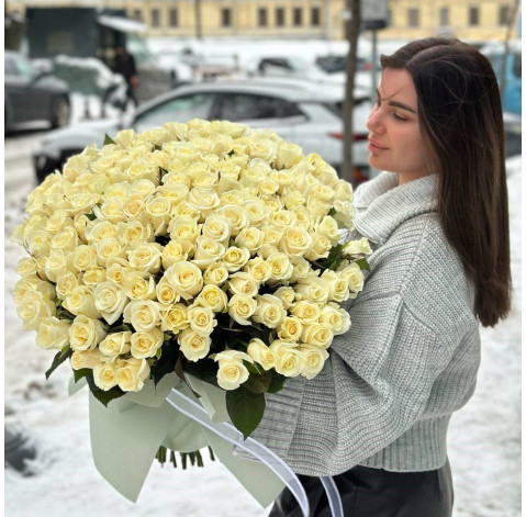 Bouquet 101 roses Beluga 1 Flower delivery