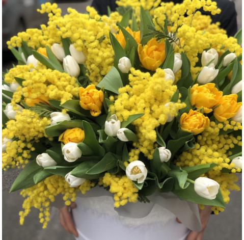 Flower arrangement Sunny bunny 3 Flower delivery