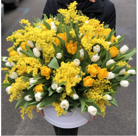 Flower arrangement Sunny bunny 1 Flower delivery