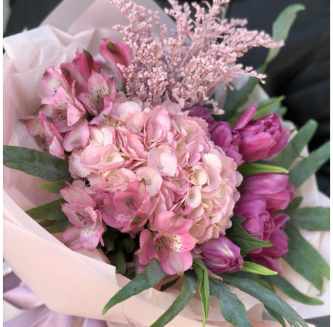 Bouquet Warm Dream 3 Flower delivery