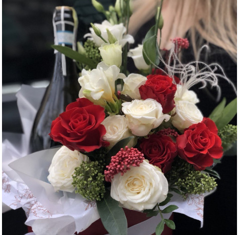 Flower arrangement with drink Red and white 3 Flower delivery