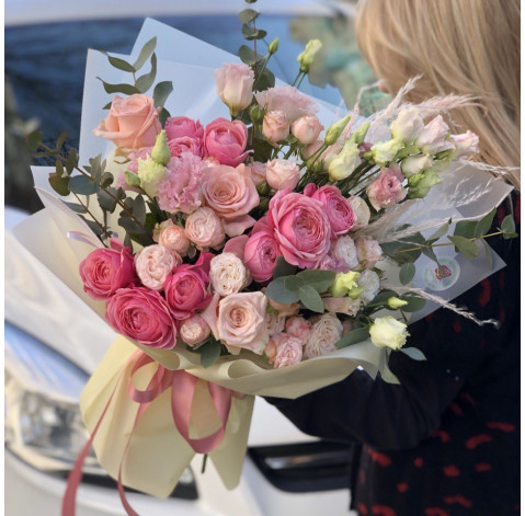 Bouquet Pink Shawl 1 Flower delivery