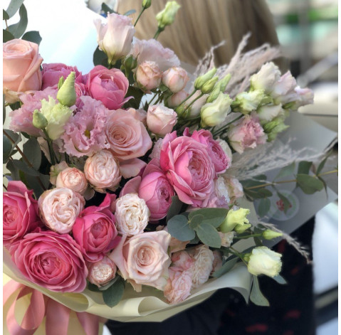 Букет Рожева шаль 3 доставка квітів