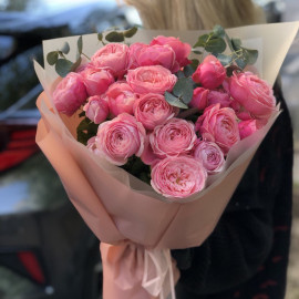 Bouquet of 7 roses Silva Pink Flower delivery