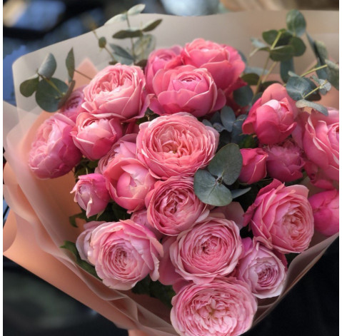 Bouquet of 7 roses Silva Pink 2 Flower delivery