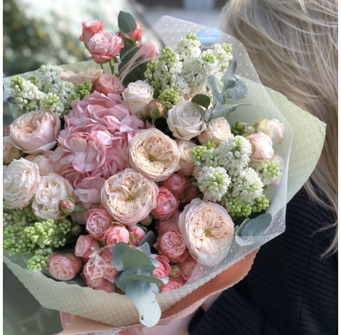 Букет Ангельський етюд 4 доставка квітів