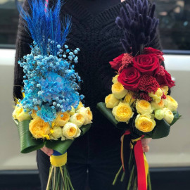 Bouquet for laying National Flower delivery