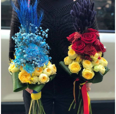 Букет для покладання Національний 4 доставка квітів