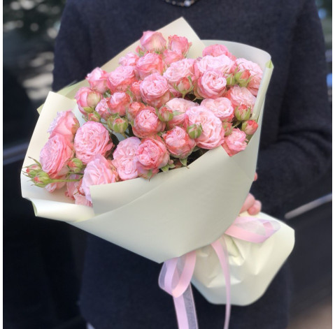 Букет 9 троянд Мадам Бомбастик 2 доставка квітів