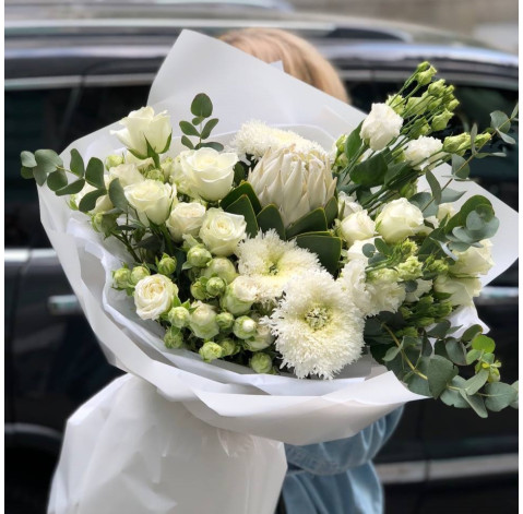 Bouquet Luxury 2 Flower delivery