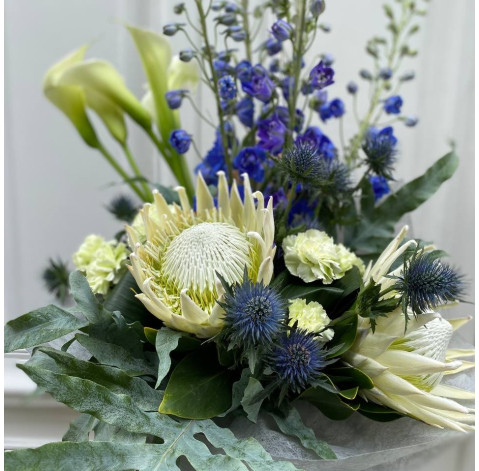 Букет Монарх 4 доставка квітів