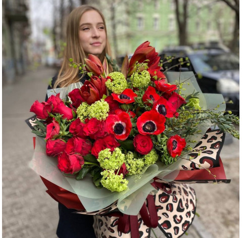 Букет Леопард 2 доставка квітів