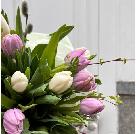 Букет из 17 тюльпанов 5 доставка цветов