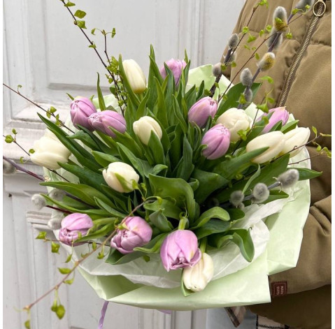 Букет из 17 тюльпанов 3 доставка цветов